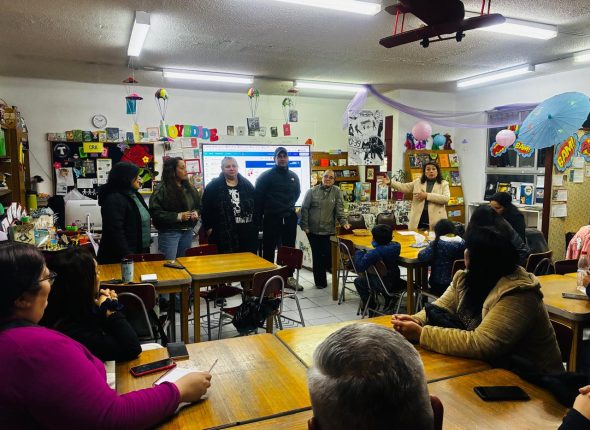 Padres y apoderados del Colegio San Antonio participan en asamblea 2026